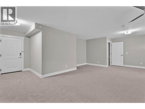 3865 Truswell Road Unit# 505, Kelowna, BC - Indoor Photo Showing Other Room
