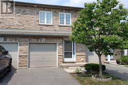 25 - 1771 UPPER WENTWORTH STREET  Hamilton, ON L9B 2Y2