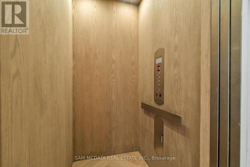 84 Pebbleridge Place, Oakville, ON - Indoor Photo Showing Other Room