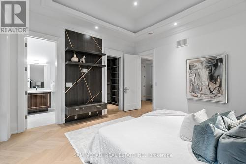 84 Pebbleridge Place, Oakville, ON - Indoor Photo Showing Bedroom