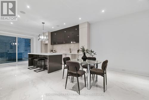 84 Pebbleridge Place, Oakville, ON - Indoor Photo Showing Dining Room