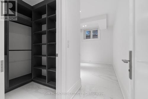 84 Pebbleridge Place, Oakville, ON - Indoor Photo Showing Other Room