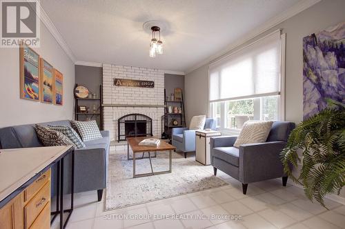 411 The Thicket, Mississauga, ON - Indoor Photo Showing Living Room With Fireplace