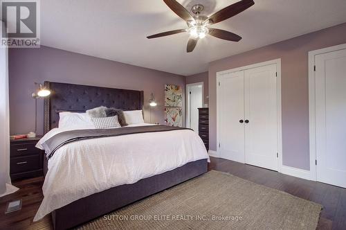 411 The Thicket, Mississauga, ON - Indoor Photo Showing Bedroom