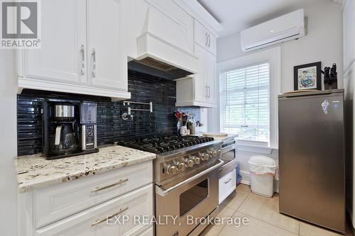 3 - 80 Barton Street, London East (East F), ON - Indoor Photo Showing Kitchen With Upgraded Kitchen