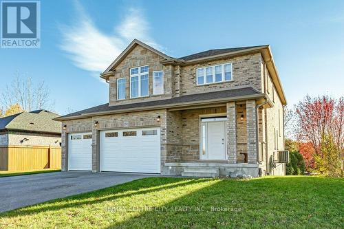 150 Queen Street, Middlesex Centre (Komoka), ON - Outdoor