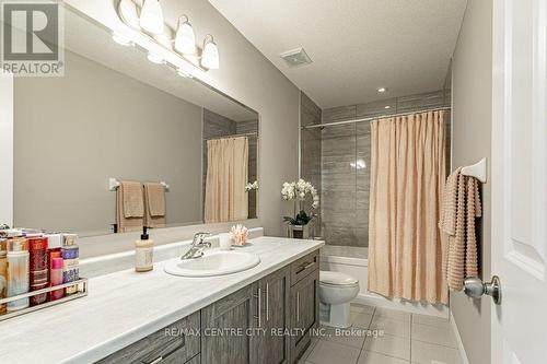 150 Queen Street, Middlesex Centre (Komoka), ON - Indoor Photo Showing Bathroom