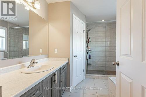 150 Queen Street, Middlesex Centre (Komoka), ON - Indoor Photo Showing Bathroom