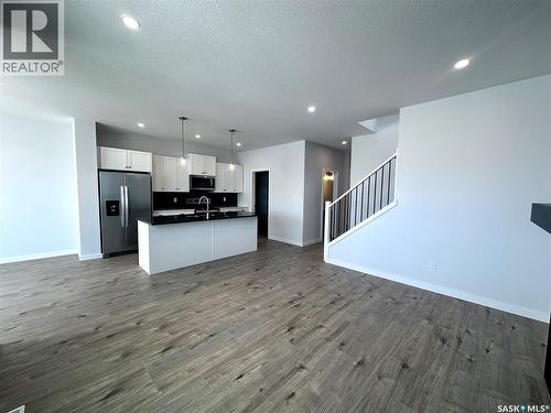 2953 Bellegarde Crescent, Regina, SK - Indoor Photo Showing Kitchen