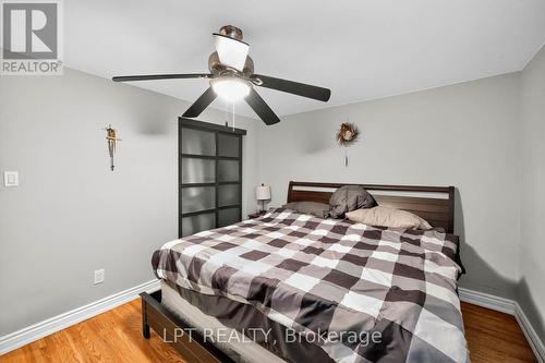 14 Caledon Crescent, Brampton, ON - Indoor Photo Showing Bedroom