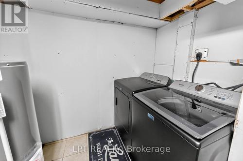 14 Caledon Crescent, Brampton, ON - Indoor Photo Showing Laundry Room