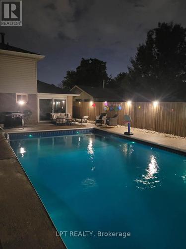 14 Caledon Crescent, Brampton, ON - Outdoor With In Ground Pool With Backyard