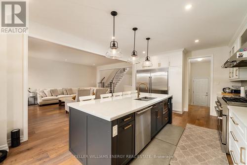 Upper - 36 Angela Crescent, Niagara-On-The-Lake (St. Davids), ON - Indoor Photo Showing Kitchen With Double Sink With Upgraded Kitchen