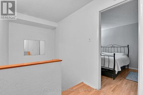 25 - 168 Salter Crescent, Ottawa, ON - Indoor Photo Showing Bedroom