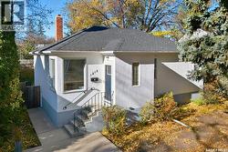 1212 Cairns AVENUE  Saskatoon, SK S7H 2H2