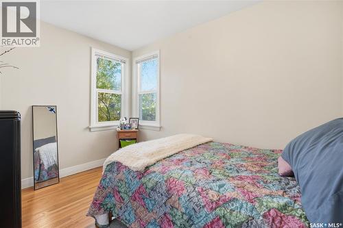 1212 Cairns Avenue, Saskatoon, SK - Indoor Photo Showing Bedroom