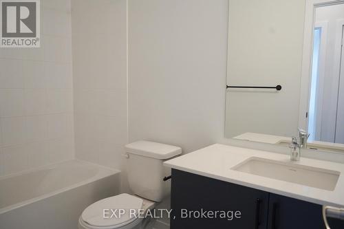 128 Danielle Moore Circle, Toronto, ON - Indoor Photo Showing Bathroom