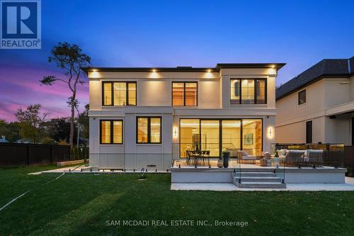 152 Third Line, Oakville, ON - Outdoor