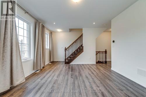 3338 Erasmum Street, Oakville, ON - Indoor Photo Showing Other Room