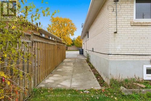 1731 Sandgate Crescent, Mississauga, ON - Outdoor With Exterior