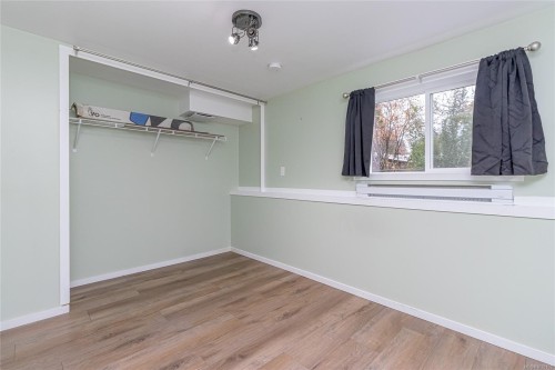 84 Lakeview Ave, Lake Cowichan, BC 