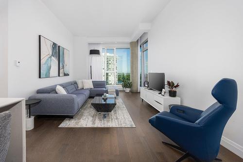 Salon - 2004-255 Rue Étienne-Lavoie, Laval (Sainte-Dorothée), QC - Indoor Photo Showing Living Room