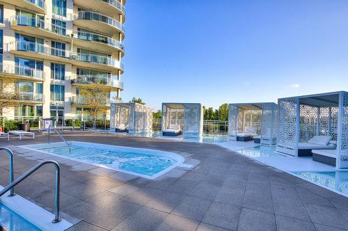 Spa - 2004-255 Rue Étienne-Lavoie, Laval (Sainte-Dorothée), QC - Outdoor With In Ground Pool