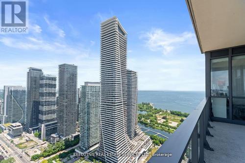 Lph07 - 2200 Lakeshore Boulevard W, Toronto, ON - Outdoor With Balcony