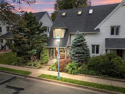 5523 Sebastian Pl  Halifax, NS B3K 2K5