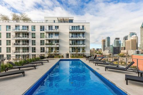 Pool - 315-738 Rue St-Paul O., Montréal (Ville-Marie), QC - Outdoor With In Ground Pool