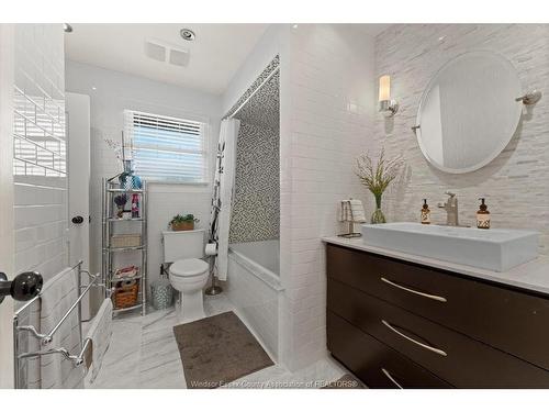 175 Centennial Drive, Tecumseh, ON 