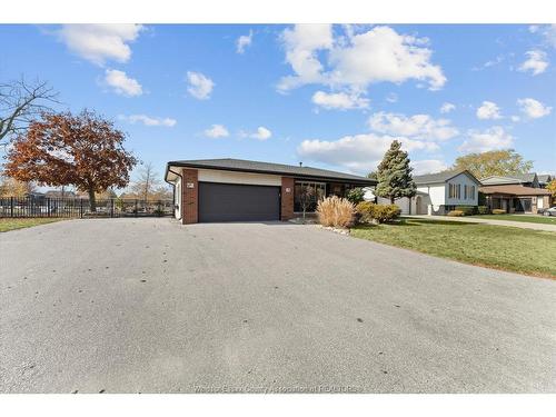175 Centennial Drive, Tecumseh, ON 