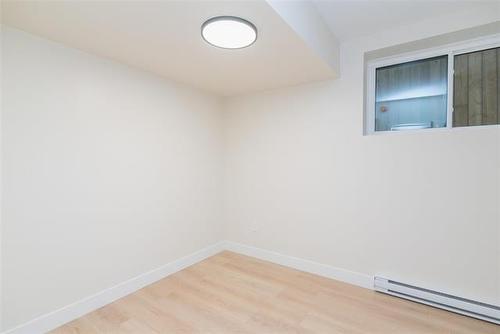 942 Mcmillan Ave, Winnipeg, MB 