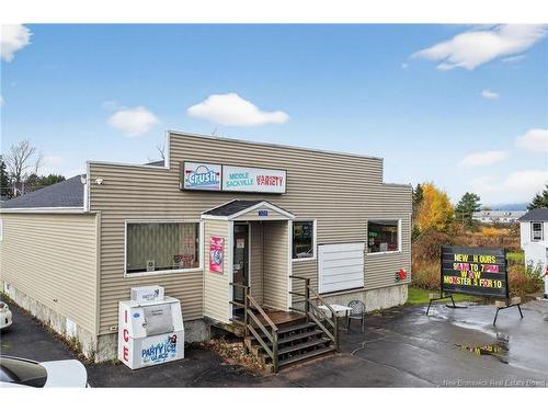 328 Main St, Sackville, NB 