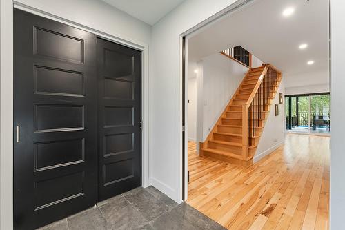 Hall d'entrée/Vestibule - 814 Imp. De La Roche, Granby, QC - Indoor Photo Showing Other Room