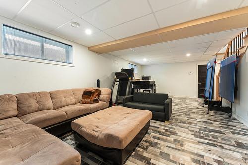 Salle familiale - 814 Imp. De La Roche, Granby, QC - Indoor Photo Showing Basement