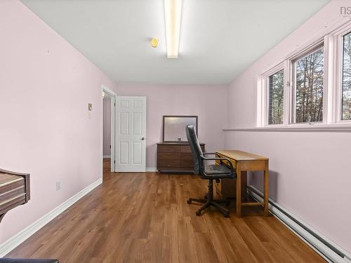 83 Samuel Oickle Road, West Clifford, NS - Indoor Photo Showing Office