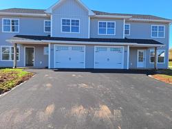 86-88 Brooklyn Avenue  Charlottetown, PE C1E 3S2