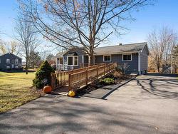 4975 East River East Side Road  Plymouth, NS B2H 5C5