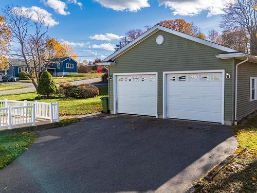 4 Montgomery Street, Kentville, NS 