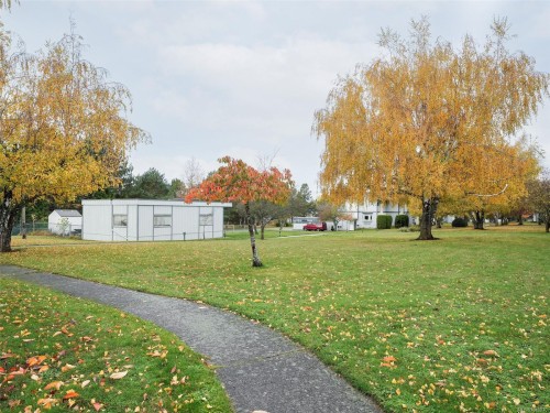 45-3987 Gordon Head Rd, Saanich, BC 