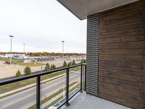 204-1540 Venetian Boulevard, Point Edward, ON 