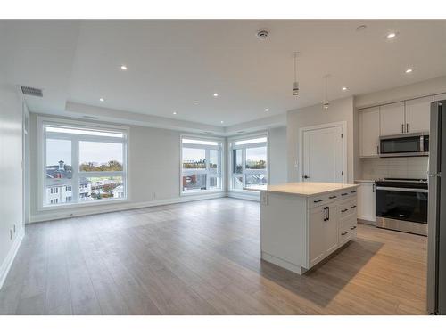 601-1540 Venetian Boulevard, Point Edward, ON 