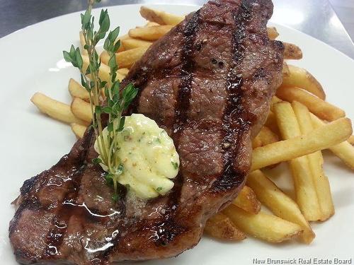 26 Bridge St, Sackville, NB 