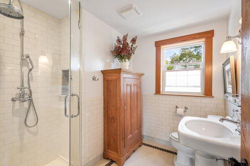 Bathroom - 41 Rue Mountain, Sutton, QC - Indoor Photo Showing Bathroom