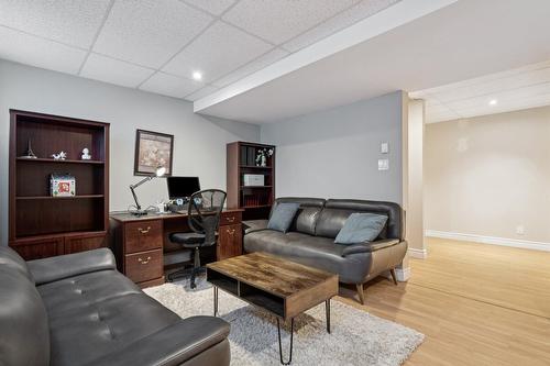 Salle familiale - 263 Rue Des Échevins, Saint-Jean-Sur-Richelieu, QC - Indoor Photo Showing Living Room