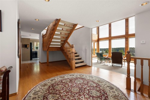 3303 Wavecrest Dr, Nanaimo, BC 