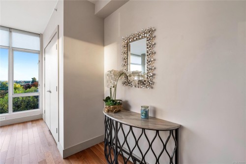 S1104-737 Humboldt St, Victoria, BC - Indoor Photo Showing Other Room