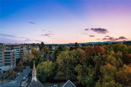 S1104-737 Humboldt St, Victoria, BC - Outdoor With View