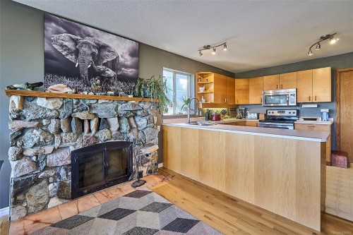 5422 Bayshore Dr, Nanaimo, BC 